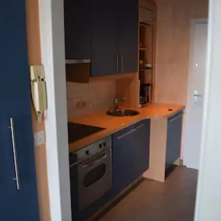 Very Nice Studio With Magnificient Views On 8th Stock Well Equiped Apartment